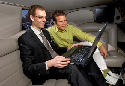 How to Impress your Clients when Traveling Limo Rental 