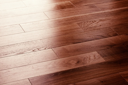 How to Stain Wood Floors