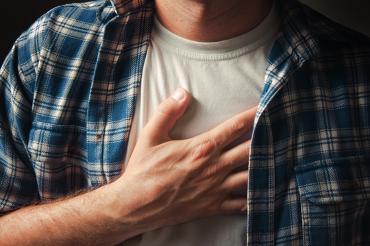 What Does Heartburn Feel Like? - Personal Trainers