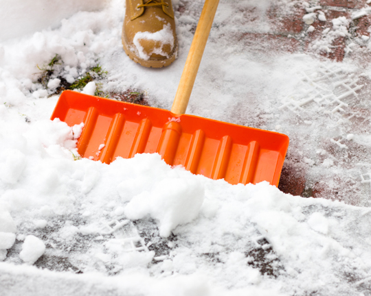 How to Prevent Snow from Sticking to Shovel